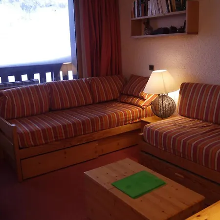 A Meribel, Au Pied Des Pistes, Avec Balcon Et Casier A Skis - Fr-1-355-137 Apartment Meribel